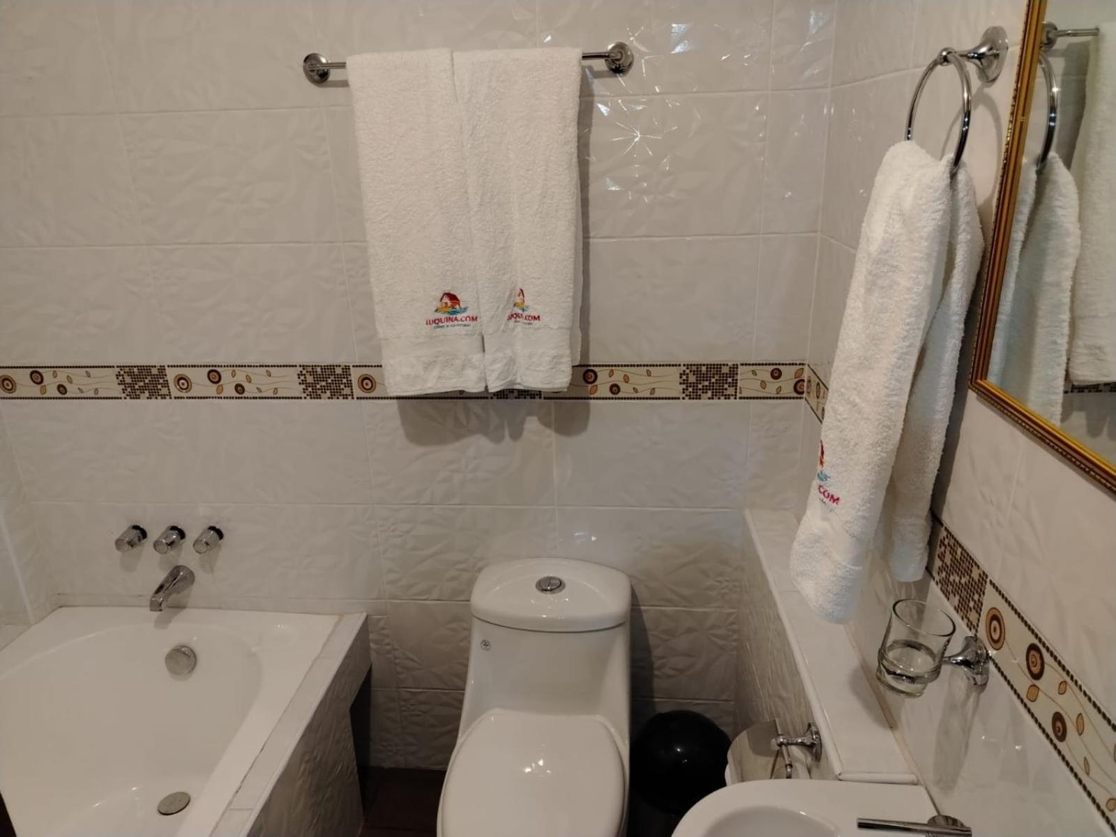 Luquina Utama Lodge 외부 사진
