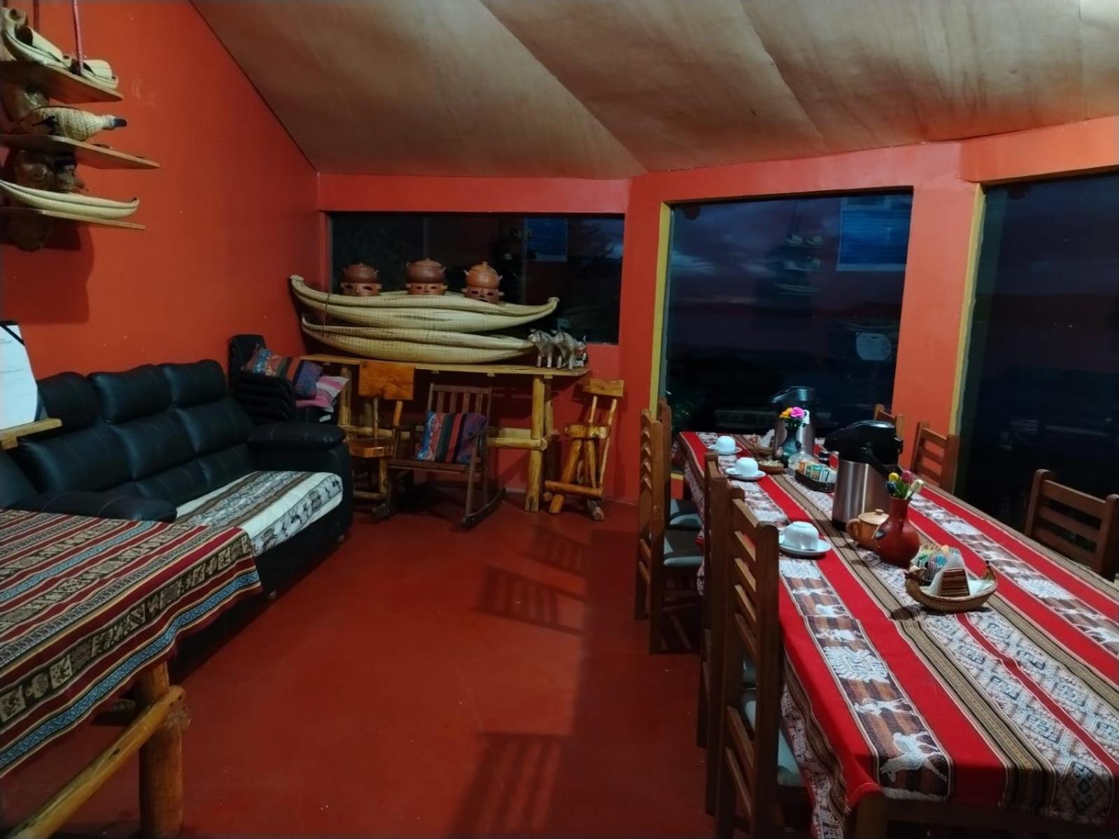 Luquina Utama Lodge 외부 사진